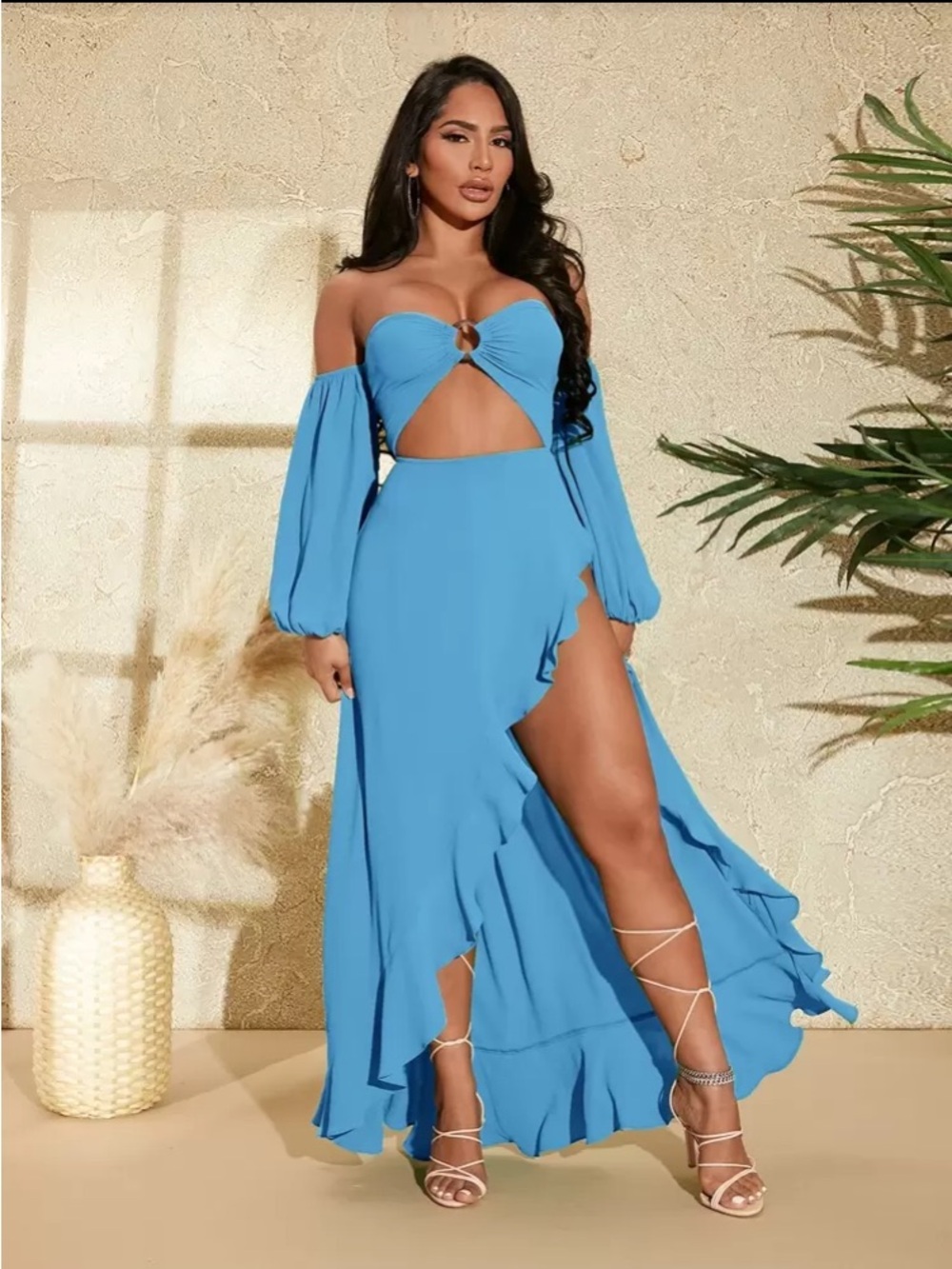 New with tags. Teal Cutout Maxi Dress with Ring Front Size M